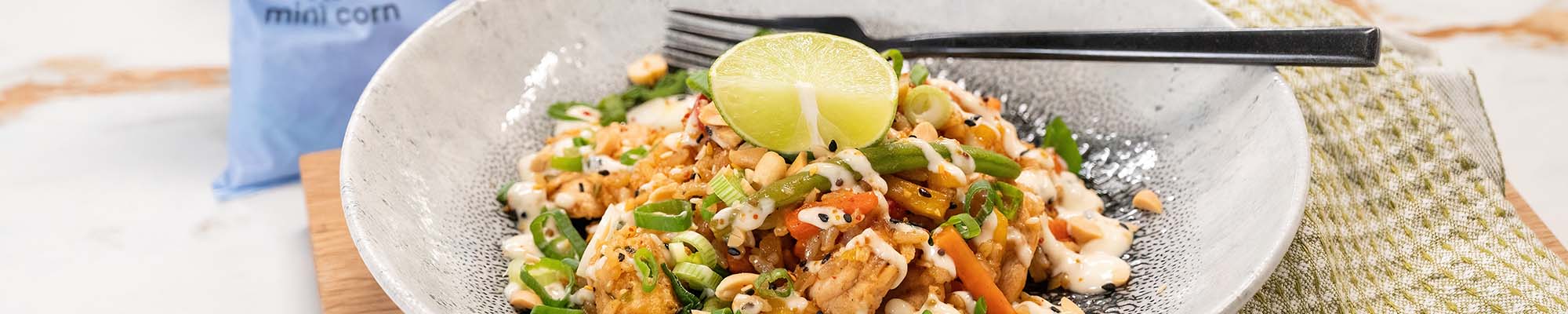 Teresa Välimäen teriyakikana-maapähkinäwokki